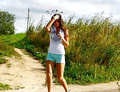 Model caught urinating alfresco at the countryside
